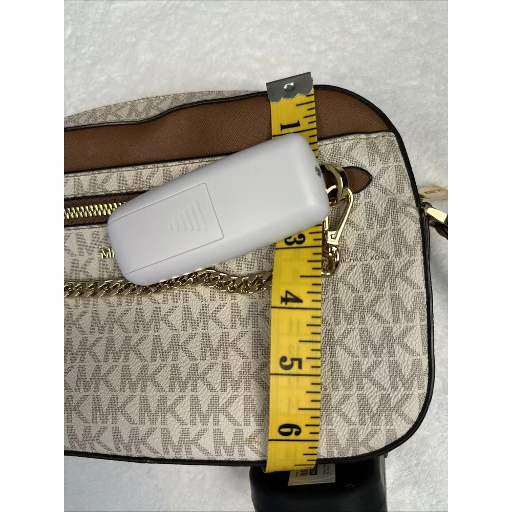 Michael Kors Jet Set Large Logo Crossbody Bag Vanilla Zip Chain Strap